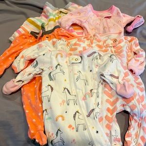 Lot of 6 newborn footie pajamas cloud island size newborn